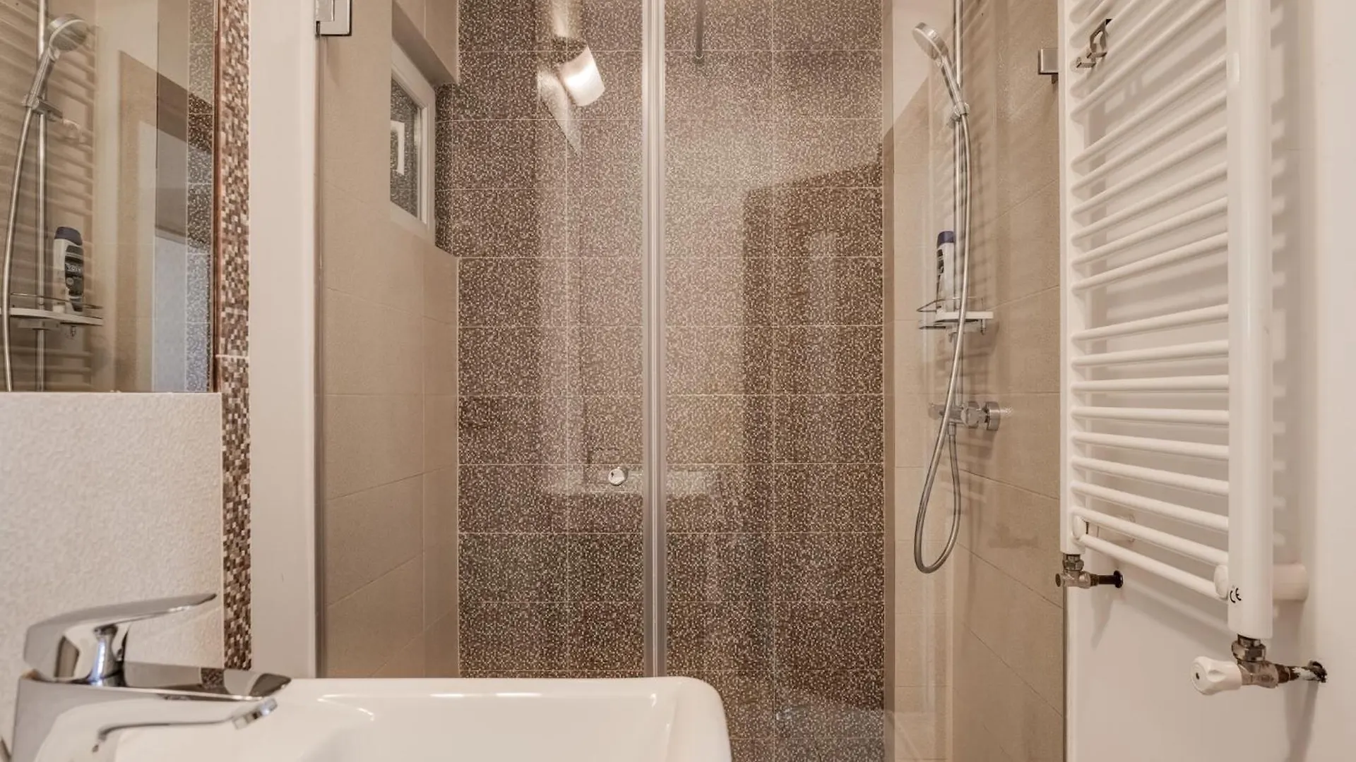 Chanttal Luxury - Fountain 布加勒斯特 公寓